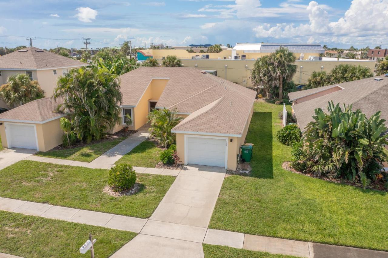 Sunset Serenity - 3Br Beach Townhome With Outdoor Patio - New Hot Tub, Steps To Ocean Fun! Melbourne Exteriör bild