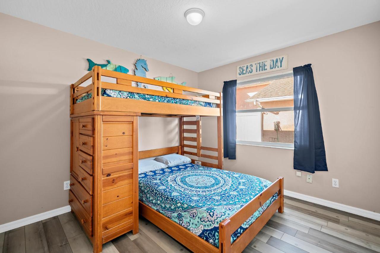 Sunset Serenity - 3Br Beach Townhome With Outdoor Patio - New Hot Tub, Steps To Ocean Fun! Melbourne Exteriör bild