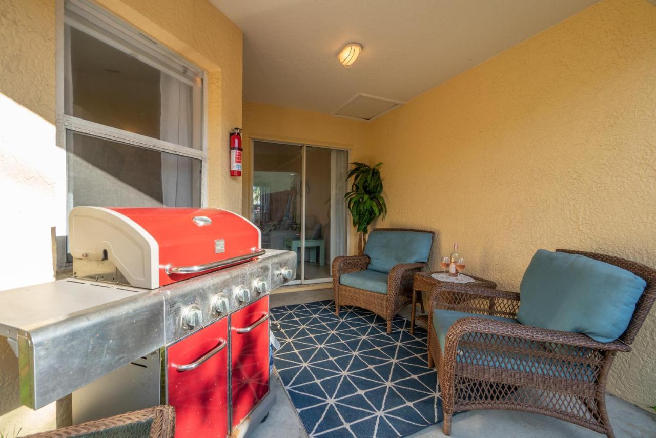 Sunset Serenity - 3Br Beach Townhome With Outdoor Patio - New Hot Tub, Steps To Ocean Fun! Melbourne Exteriör bild